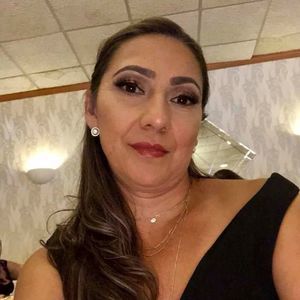 Meet your Posher, Perla